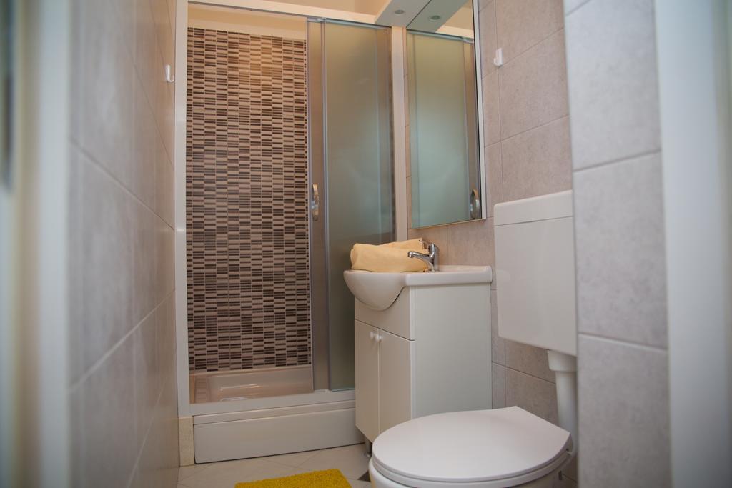 Antonija Apartments With Pool Biograd Na Moru Extérieur photo