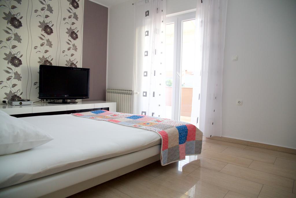 Antonija Apartments With Pool Biograd Na Moru Extérieur photo