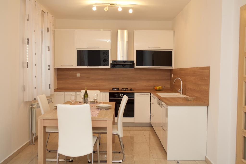 Antonija Apartments With Pool Biograd Na Moru Extérieur photo